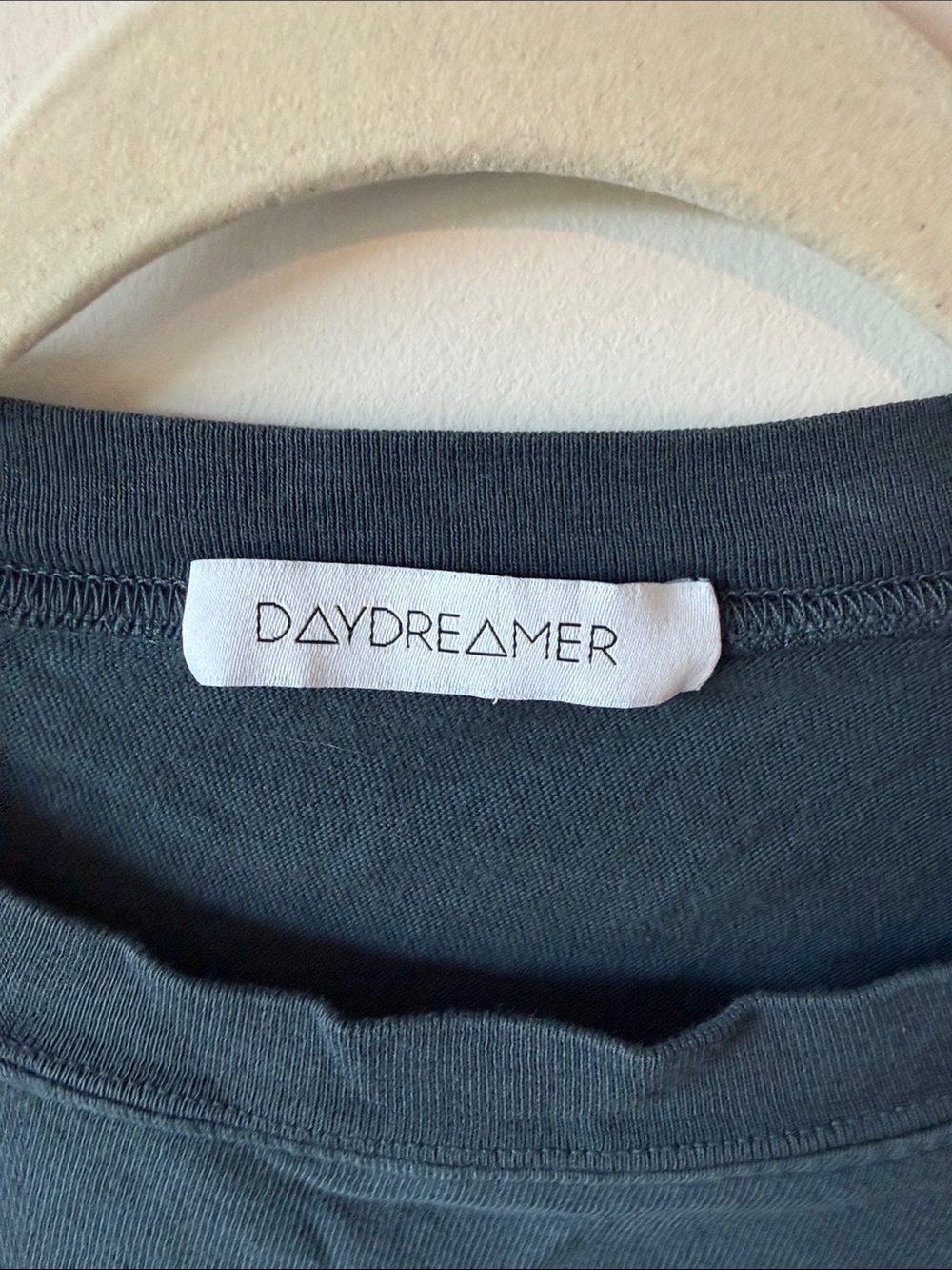 Daydreamer Pink Floyd Pompeii Long Sleeve Crop Vintage Tee - Picture 4 of 8